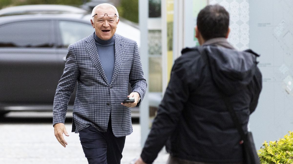 Babiš mluví o kmotrech. My jsme je potkali u Faltýnka